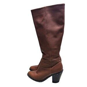 Fergie Olympia Tan Leather Studded Y2K Vtg Zip-Up Tall Heeled Boots Womens‎ 5.5